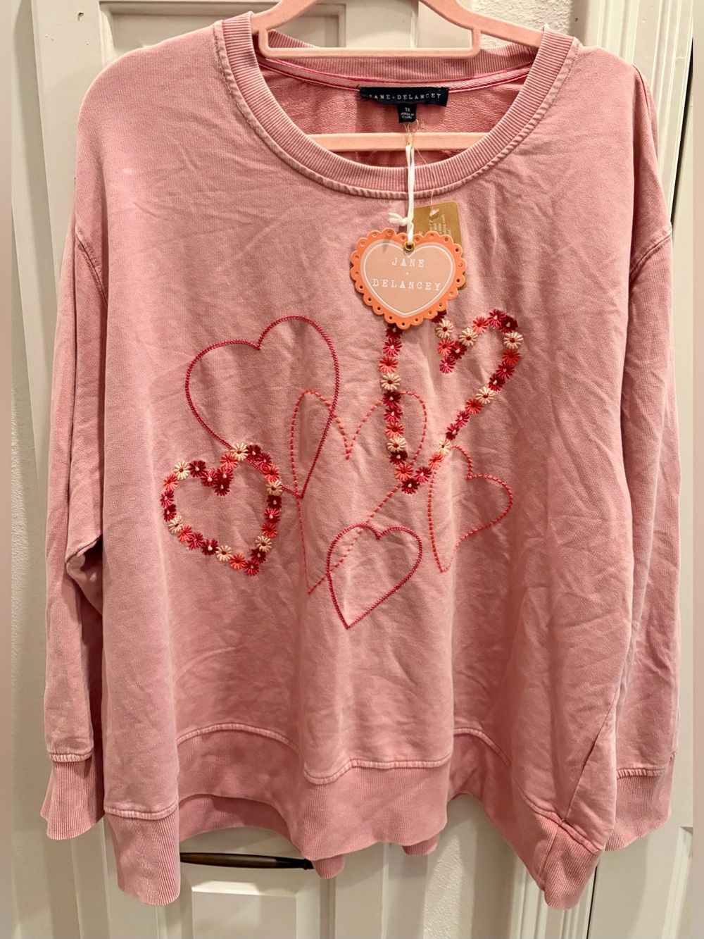 NWT JANE & DELANCEY Pink Heart Embroidered Sweatshirt - Women’s Size 1X